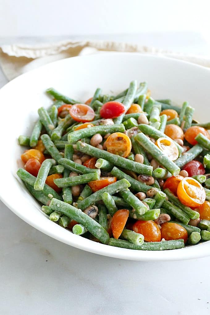 Green Bean and Black Eyed Pea Salad with Zesty Tahini Sauce 4 - It's a ...