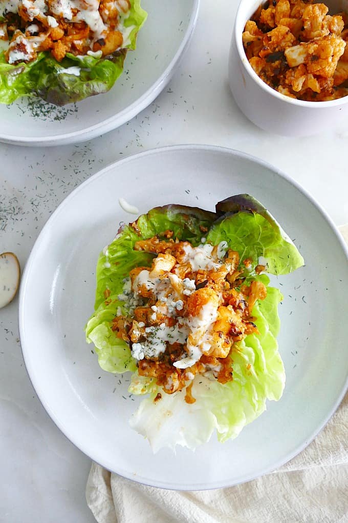 Grilled Crispy Buffalo Cauliflower Lettuce Cups It S A Veg World After All