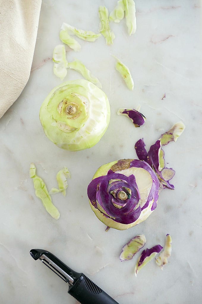 baked kohlrabi chips