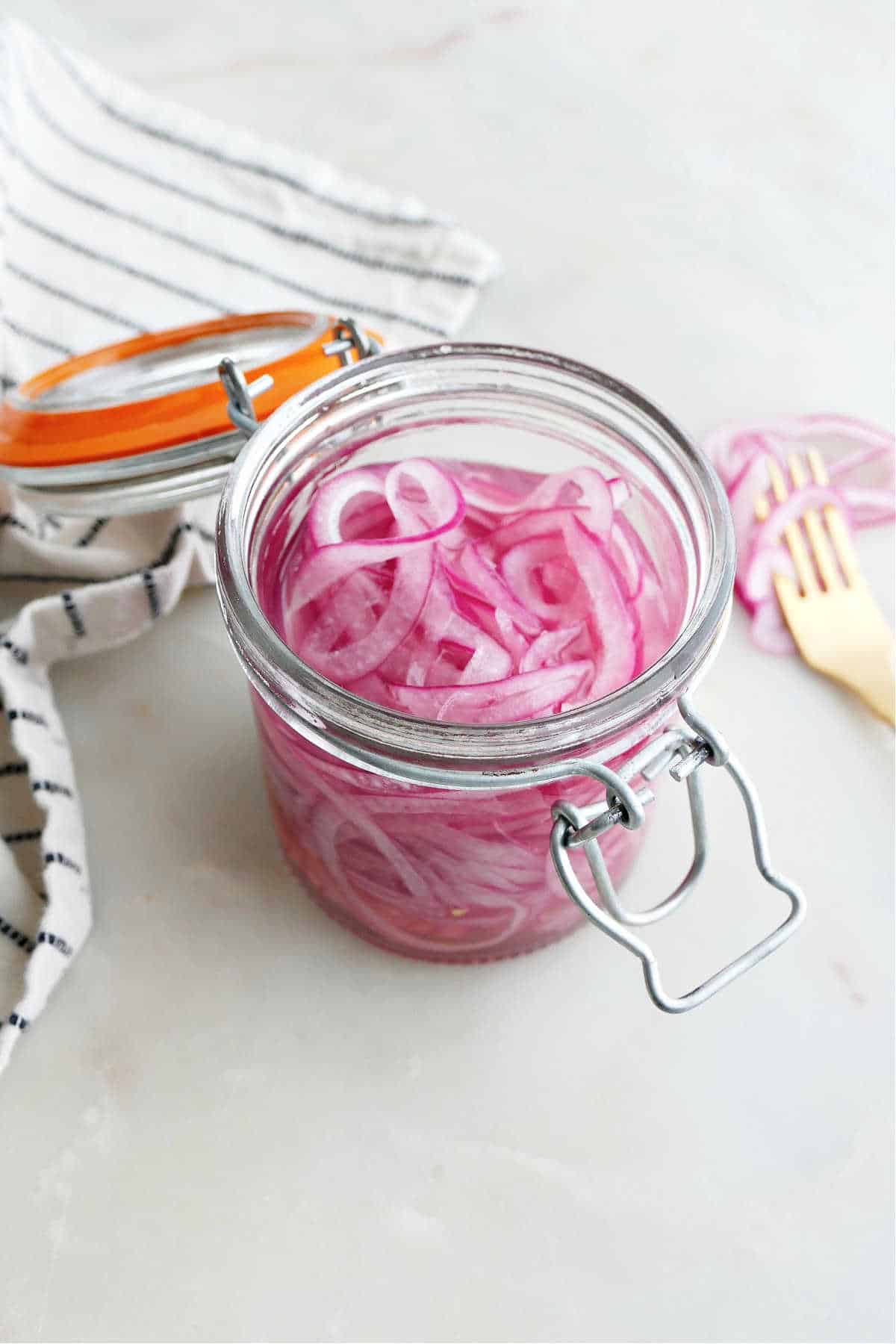 Quick Pickled Red Onions (No Cook!) - Layers of Happiness