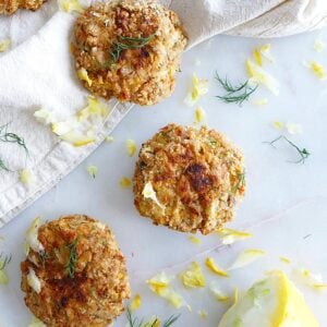 summer squash and dill salmon burgers
