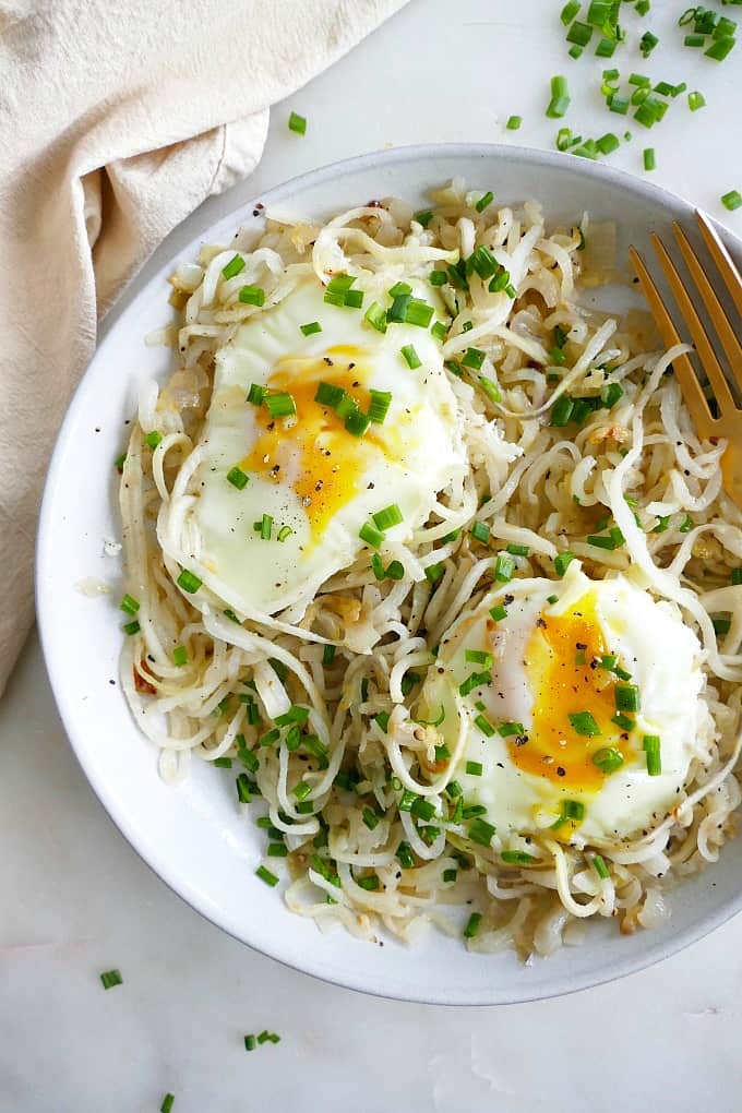 turnip noodles with eggs and chives