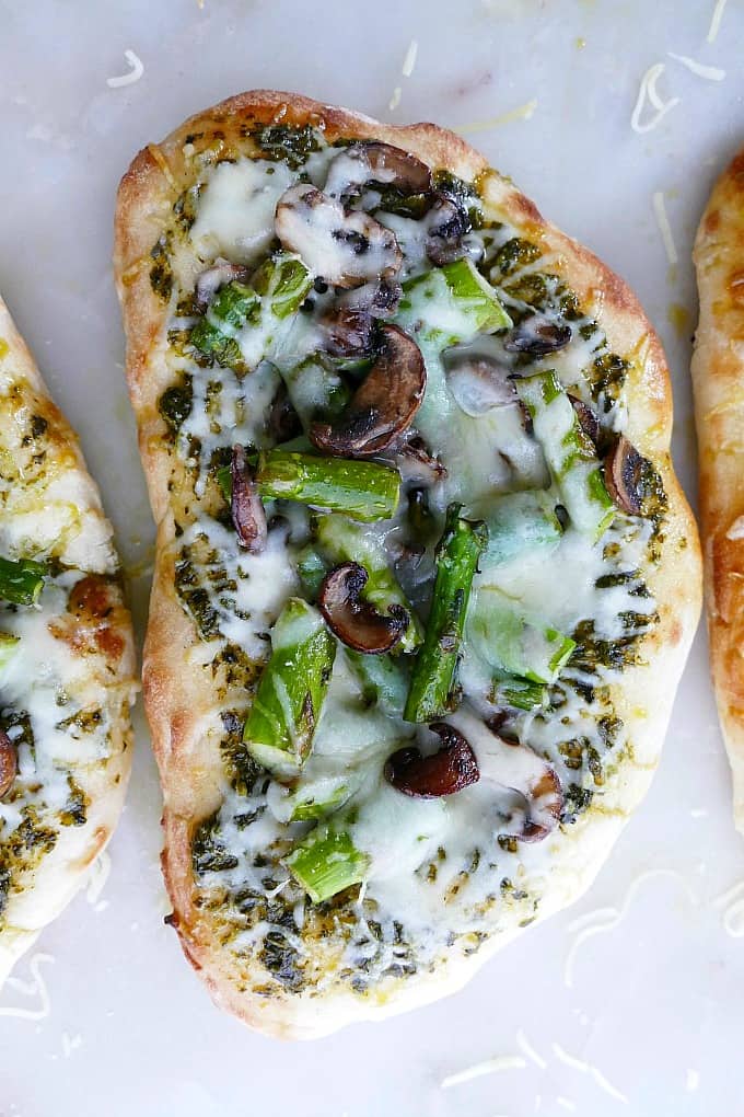 asparagus and mushroom naan bread pizza