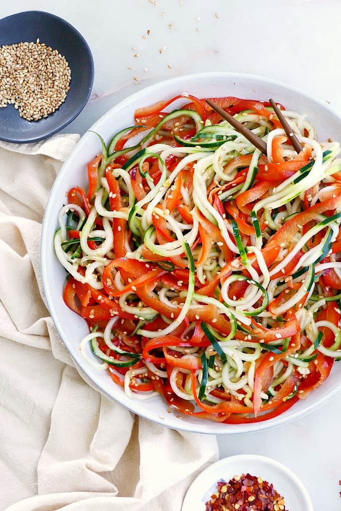 bell pepper and cucumber noodle salad