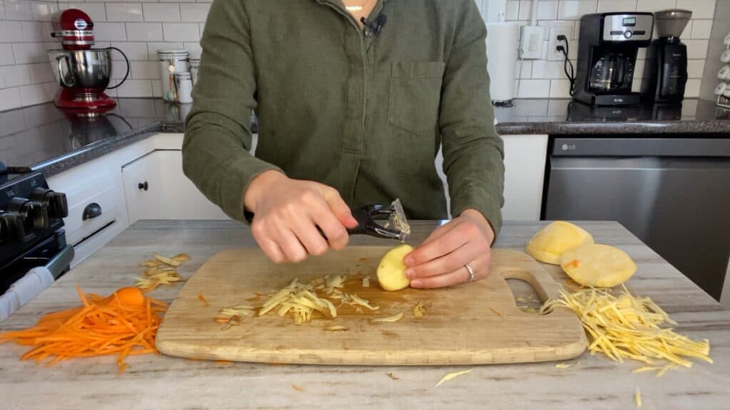 How to Use a Julienne Vegetable Peeler It's a Veg World After All®