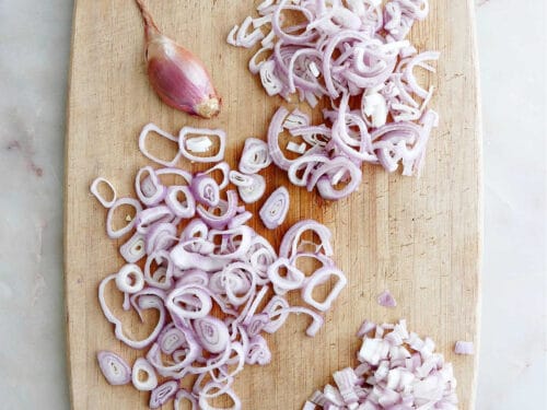 How to Cut Shallots (3 Ways) - It's a Veg World After All®