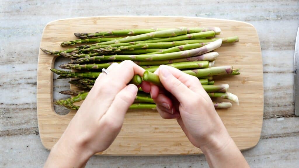 How to Cut Asparagus - It's a Veg World After All®