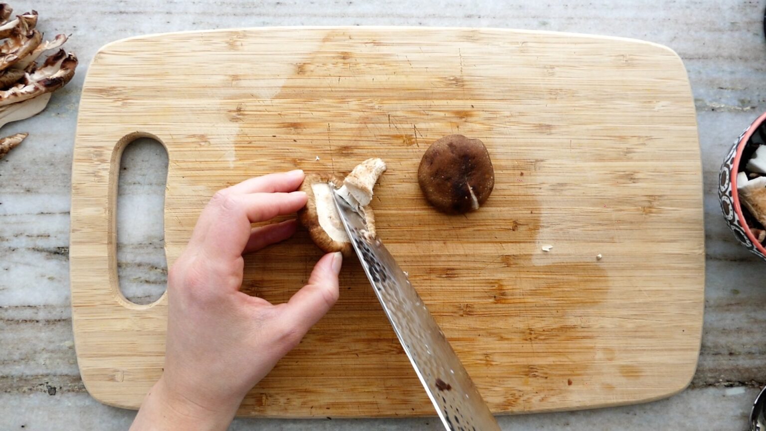 How to Cut Mushrooms It's a Veg World After All®