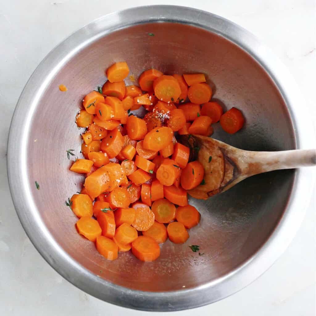 Microwave Carrots (with Seasoning Ideas) It's a Veg World After All®